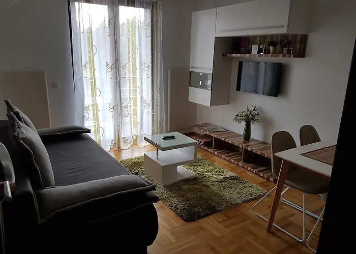Apartment Apple